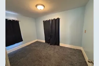 [Address not provided], Elgin, IL 60120 - Photo 13