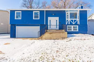 1116 S Busse Rd, Mount Prospect, IL 60056 - Photo 3