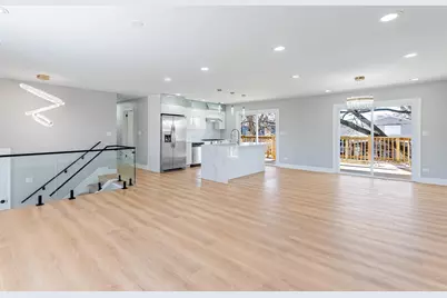 1116 S Busse Road, Mount Prospect, IL 60056 - Photo 11