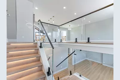 1116 S Busse Road, Mount Prospect, IL 60056 - Photo 5