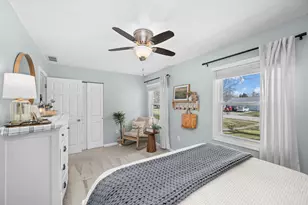 214 8th St E, Milan, IL 61264 - Photo 17