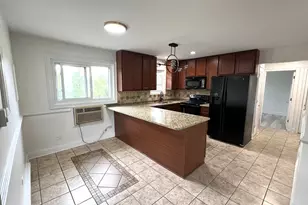 6842 W Lode Dr, Worth, IL 60482 - Photo 5