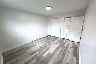 6842 W Lode Dr, Worth, IL 60482 - Photo 11