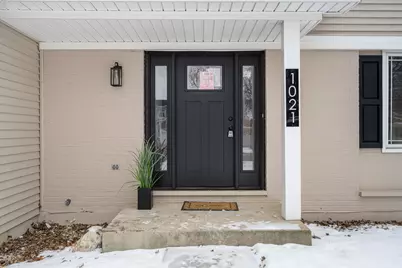 1021 Foxworth Boulevard, Lombard, IL 60148 - Photo 3