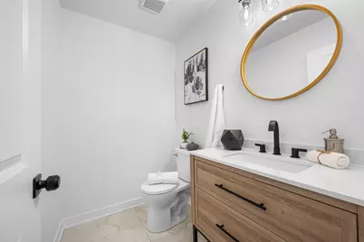 1021 Foxworth Boulevard, Lombard, IL 60148 - Photo 15