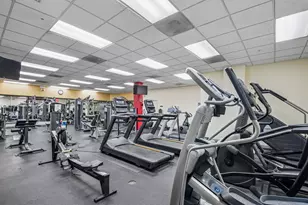 3200 N Lake Shore Dr, Chicago, IL 60657 - Photo 17