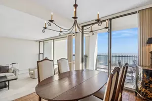 3200 N Lake Shore Dr, Chicago, IL 60657 - Photo 5