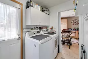 462 Longwood Dr, Buffalo Grove, IL 60089 - Photo 13