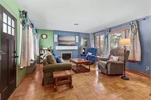 119 S Hill St, Woodstock, IL 60098 - Photo 3