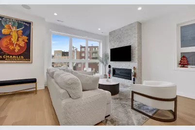 1533 W Barry Avenue #2, Chicago, IL 60657 - Photo 11