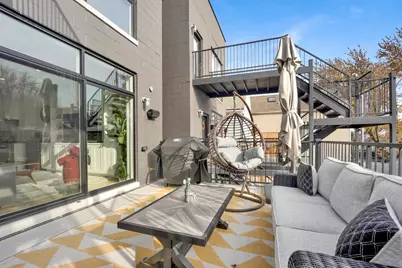 1533 W Barry Avenue #2, Chicago, IL 60657 - Photo 25