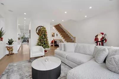 1533 W Barry Avenue #2, Chicago, IL 60657 - Photo 13