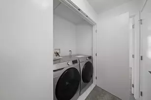 6552 S Evans Ave, Chicago, IL 60637 - Photo 23