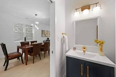 6552 S Evans Avenue, Chicago, IL 60637 - Photo 9