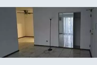 212 Shorewood Drive #2B, Glendale Heights, IL 60139 - Photo 3