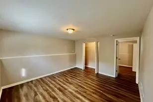 500 Antietam St, Park Forest, IL 60466 - Photo 9