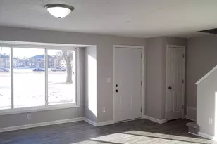 15 Indianwood Blvd, Park Forest, IL 60466 - Photo 3