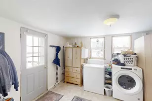 215 Grove St, Wedron, IL 61882 - Photo 15