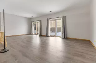 1505 Commodore Ct, Schaumburg, IL 60193 - Photo 5