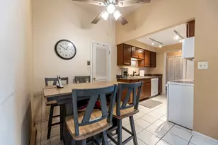 4123 W 98th St, Oak Lawn, IL 60453 - Photo 5