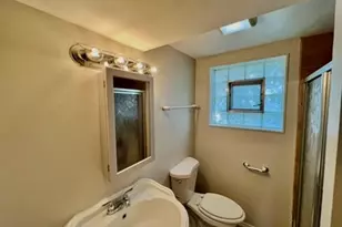 16046 Prairie Ave, South Holland, IL 60473 - Photo 15