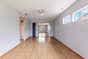 344 Emery Ave, Romeoville, IL 60446 - Photo 7