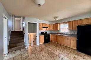 519 Paxton Ave, Calumet City, IL 60409 - Photo 5