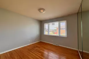 519 Paxton Ave, Calumet City, IL 60409 - Photo 7
