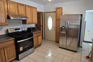 310 Genoa Rd, Genoa, IL 60135 - Photo 5