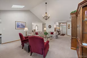 625 Superior Dr, Romeoville, IL 60446 - Photo 9