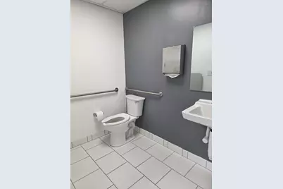 121 S State Street, Belvidere, IL 61008 - Photo 19