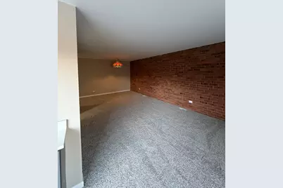 1840 W Highland Avenue #E204, Elgin, IL 60123 - Photo 5