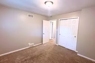 15755 Madison Ave, Dolton, IL 60419 - Photo 17