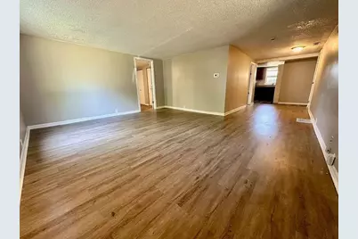 308 N Clifton Avenue, Elgin, IL 60123 - Photo 3