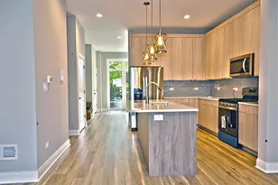 2744 W Cortez St, Chicago, IL 60622 - Photo 13