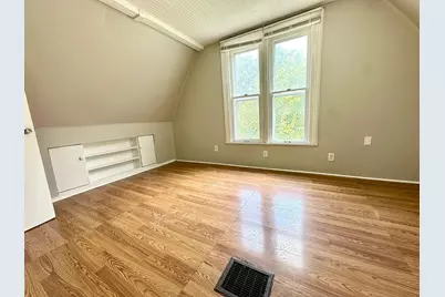 50 Sheridan Street, Elgin, IL 60123 - Photo 9