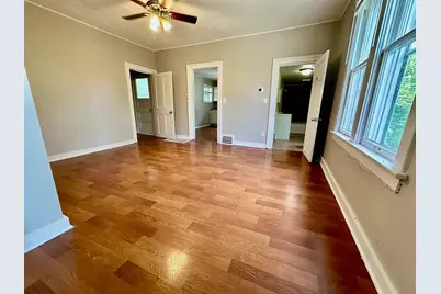 50 Sheridan Street, Elgin, IL 60123 - Photo 7