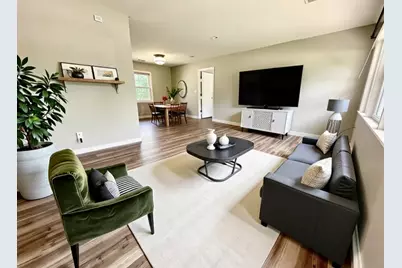 34W744 N James Drive, Saint Charles, IL 60174 - Photo 3