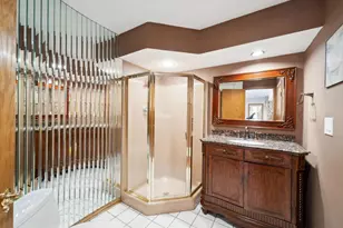 19W040 22nd St, Lombard, IL 60148 - Photo 15