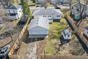 29 W Oak St, Piper City, IL 60959 - Photo 19