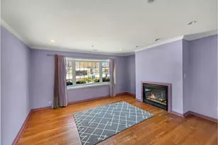 2444 Oak Ave, Northbrook, IL 60062 - Photo 7