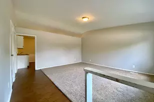 317 E Schaumburg Rd, Streamwood, IL 60107 - Photo 3