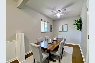 317 E Schaumburg Road, Streamwood, IL 60107 - Photo 7