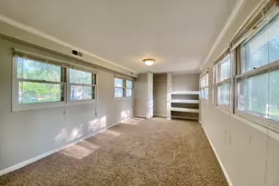 317 E Schaumburg Rd, Streamwood, IL 60107 - Photo 17