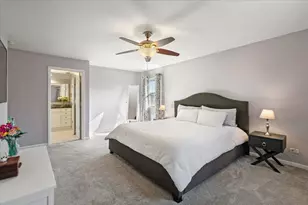 930 King Richards Ct, Deerfield, IL 60015 - Photo 13