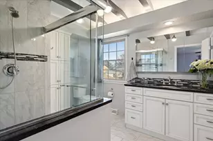 930 King Richards Ct, Deerfield, IL 60015 - Photo 15