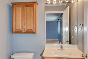 5251 W 157th St, Oak Forest, IL 60452 - Photo 13