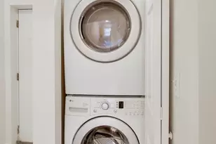 3103 W Wilson Ave, Chicago, IL 60625 - Photo 13