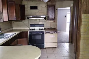 14921 Oakdale Ave, Harvey, IL 60426 - Photo 7