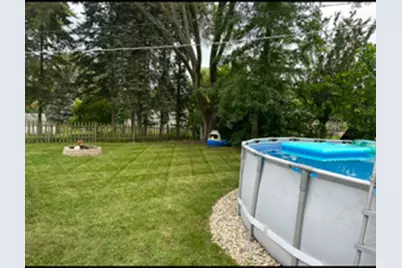 605 Tanglewood Drive, Streamwood, IL 60107 - Photo 25